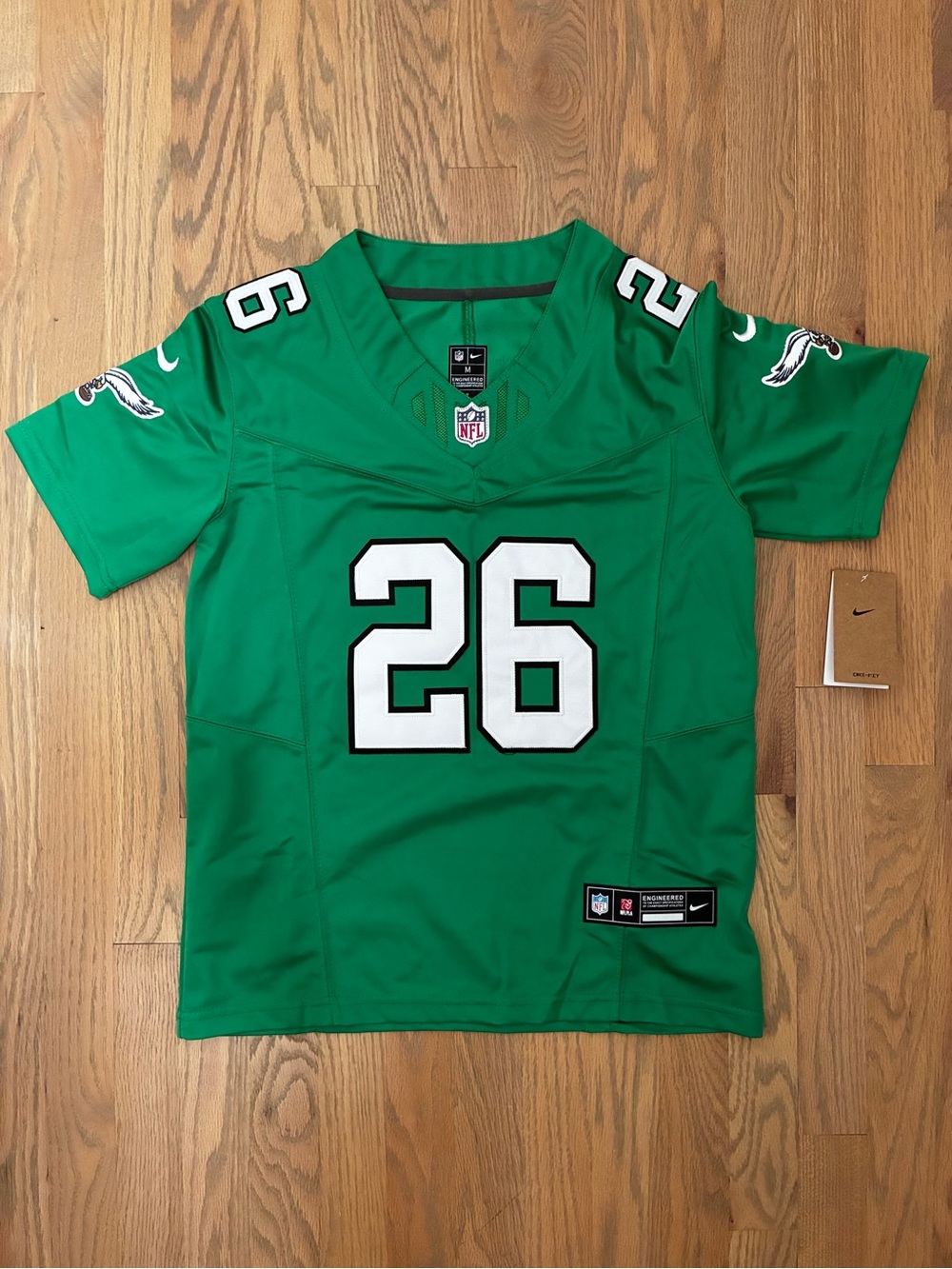 Eagles Saquon Barkley Jersey Stitched Youth Medium 🦅 GO BIRDS!